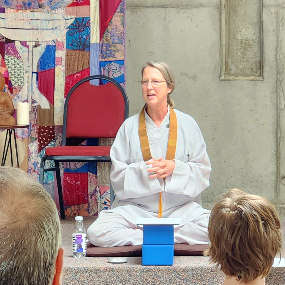Rev. Shimji giving her Dharma talk
